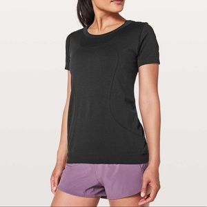 Lululemon Swiftly Tech Short Sleeve - Relaxed Fit